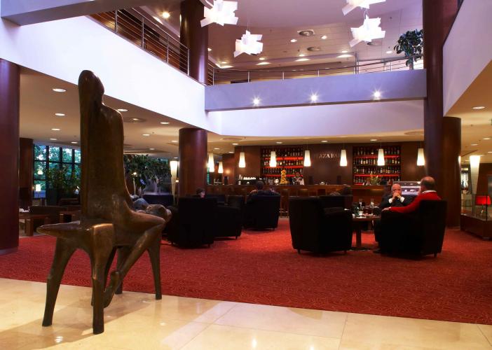 crowne plaza 8